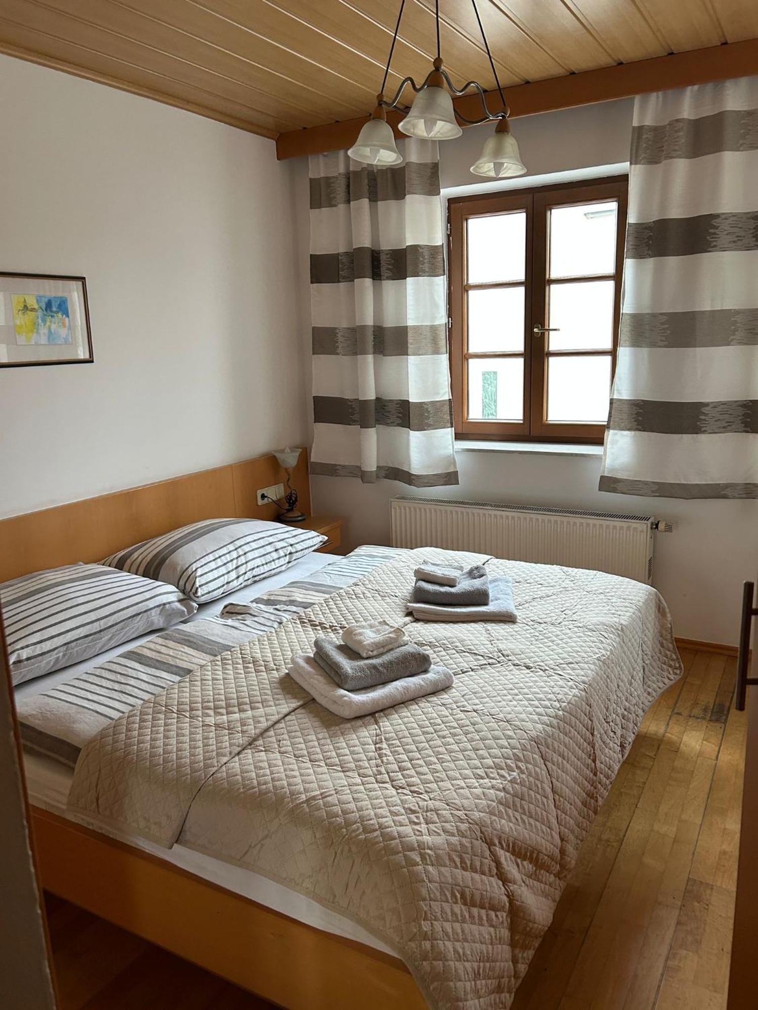 Havanna Pension Sankt Polten Bagian luar foto